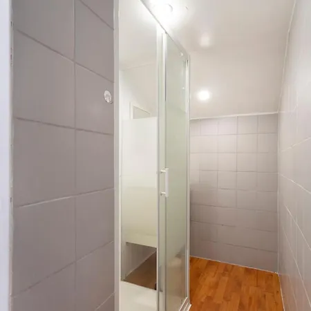 Apartment Des Cousines Emma Nancy