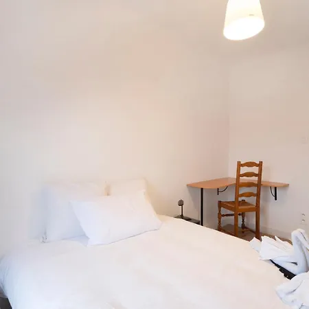 Des Cousines Emma Nancy